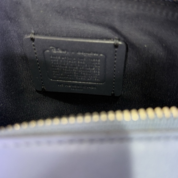 Disney X Coach Cinderella Crossbody Box Bag Purse NWT - Picture 15 of 15